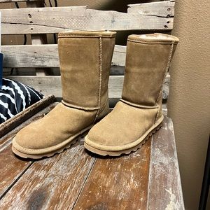 BearPaw Boots - Size 9